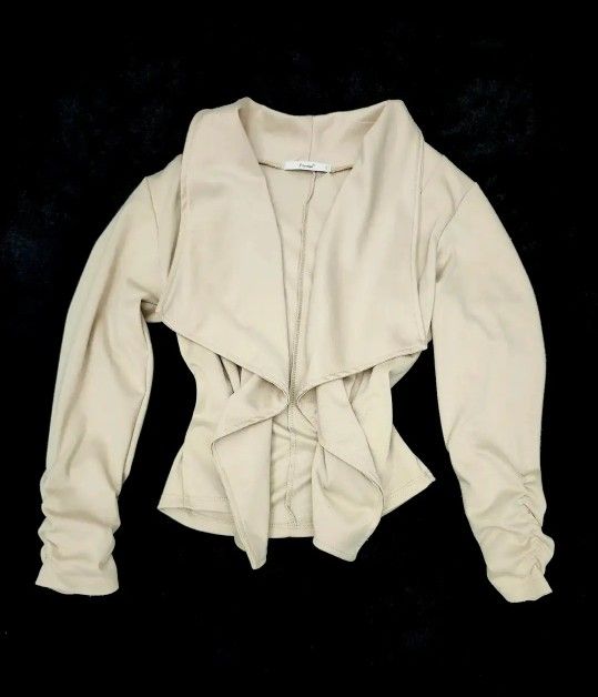 ✅️ Khaki Blazer Cardigan• Size S• Great Condition• $12firm
