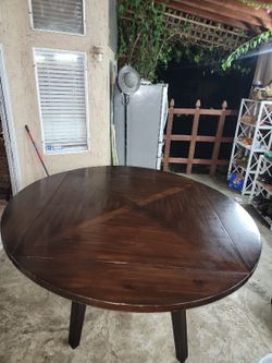 High Country Solid Wood Dining Table And 6 Chairs