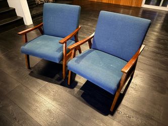 Mid Century Modern Style Chairs