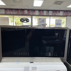 Microwave-LG Open Box Microwave With 1 Year Warranty 