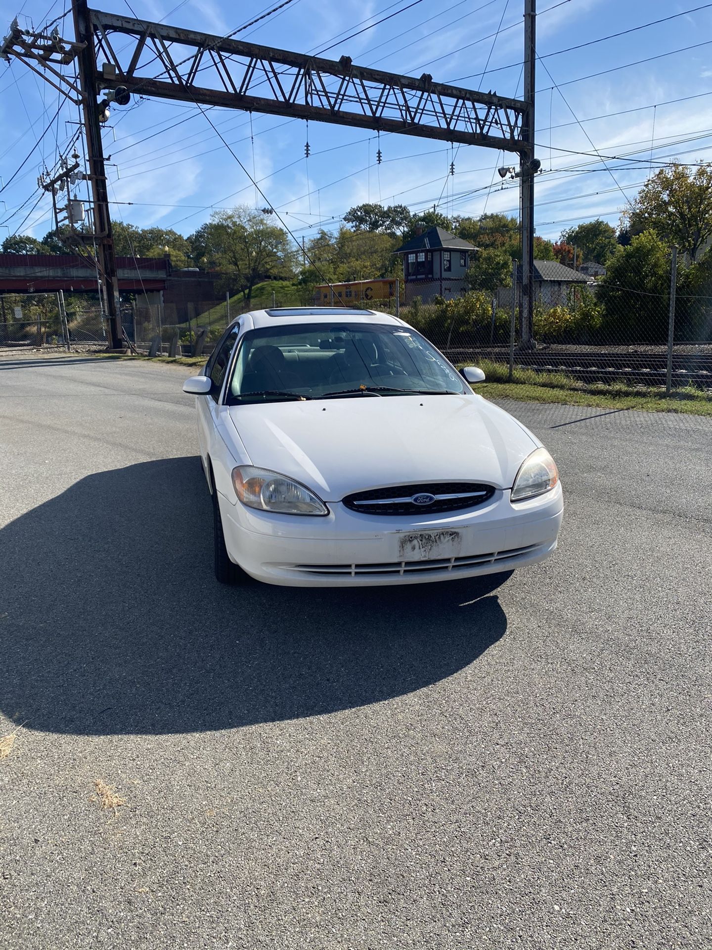 2003 Ford Taurus