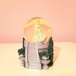 Disney Cinderella Globe