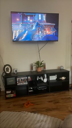 Tv stand