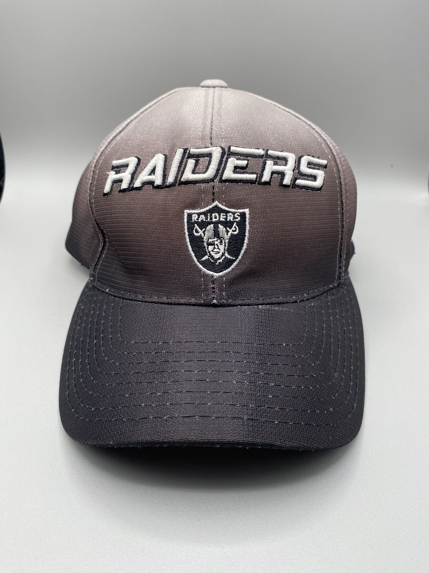 NFL Pro Line / Puma - RAIDERS Hat - Hook & Loop adjustable
