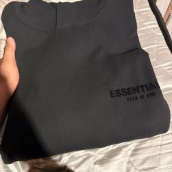 Large Black Essentials Hoodie 