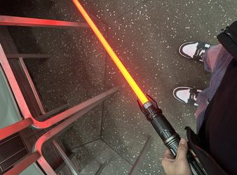 Savis Workshop Star Wars lightsaber