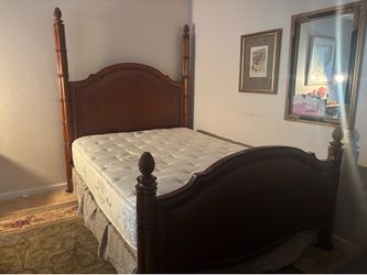 Tommy Bahama Vintage Queen bed frame
