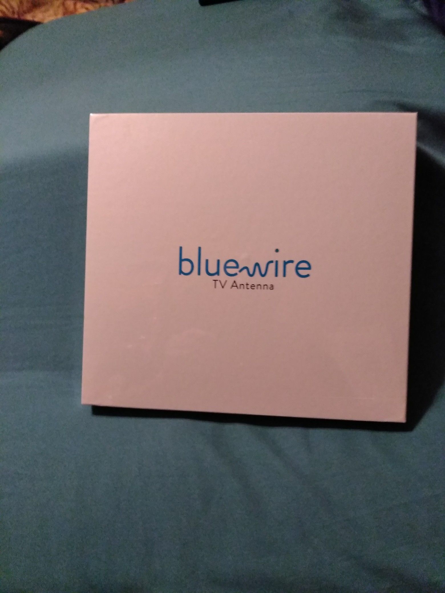 Blue wire TV antenna