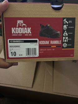 Steel toe shoes