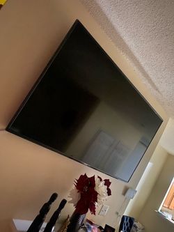 70 inch Visio smart television.