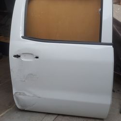 Chevy 2014 back  Passenger Door 