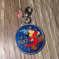 Disney Blue Red Mickey Mouse 2017 keychain One Size