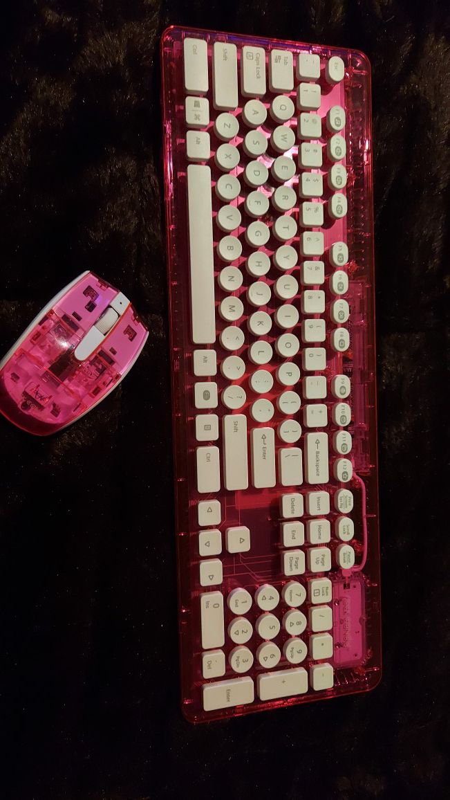 Wireless keyboard and mouse pink
