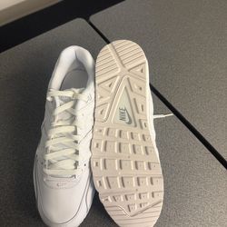 Nike Air Max Command Triple White Sneakers brand new! No box Size 12