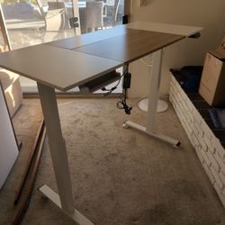 Adjustable Standing Desk With Wheels