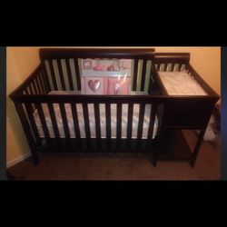 Brown Crib 