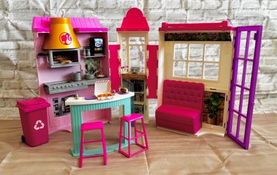 Used Barbie Cook ‘n Grill Restaurant Playset