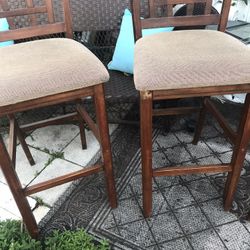 ..$90 3 Bar Stools H46, Seat H 29