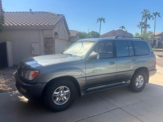 2001 Lexus LX 470