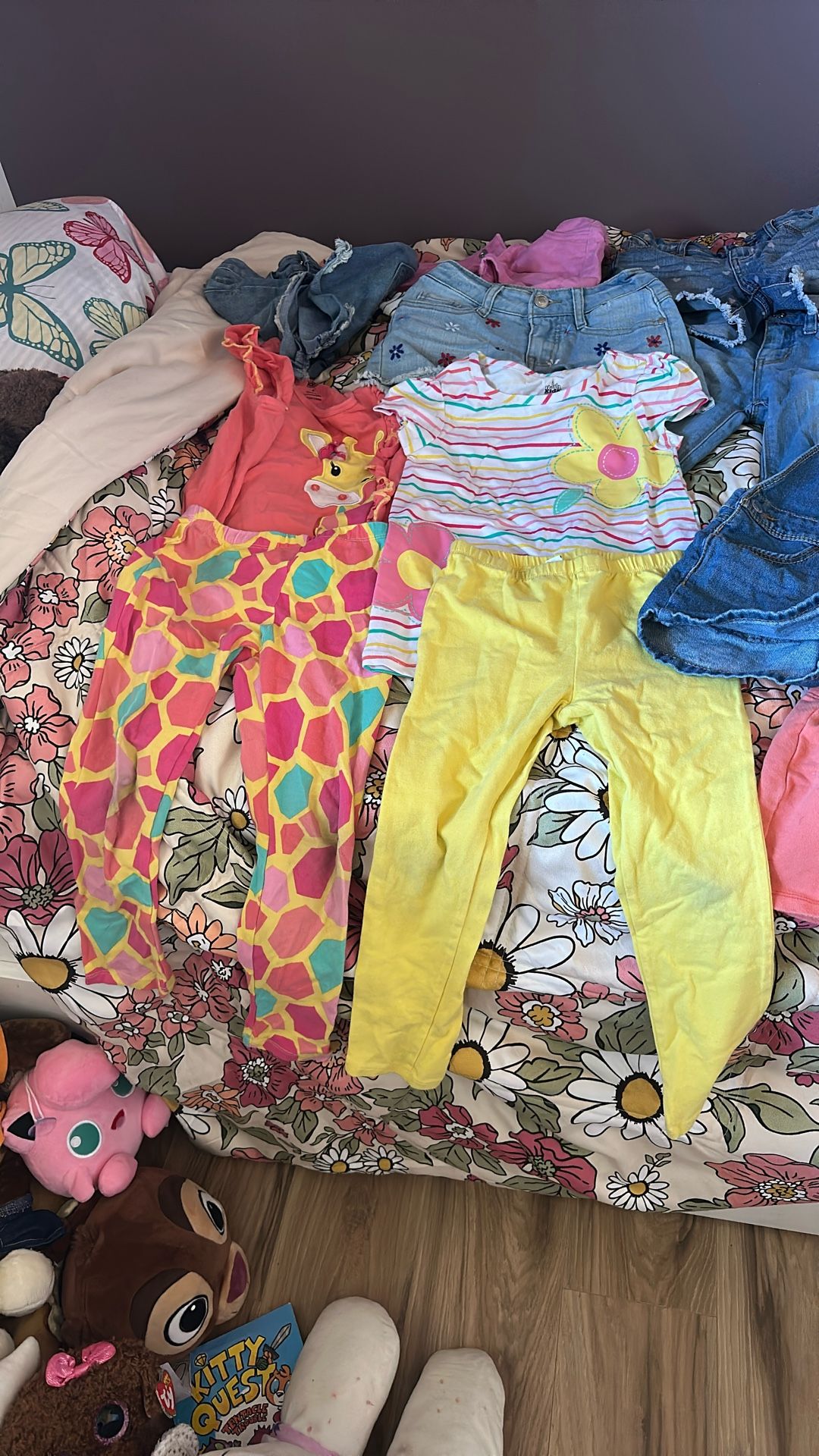 Girls Clothes