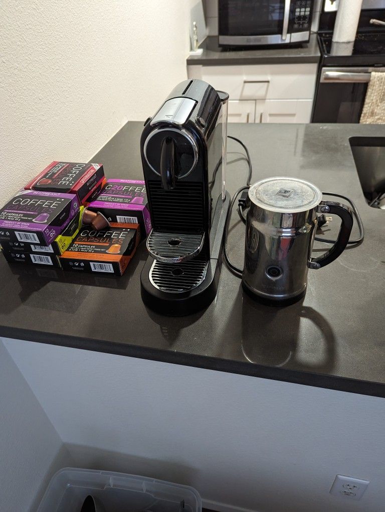 Nespresso Coffee Machine + Milk Frother