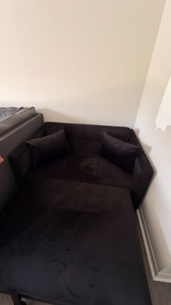 Pull out couch