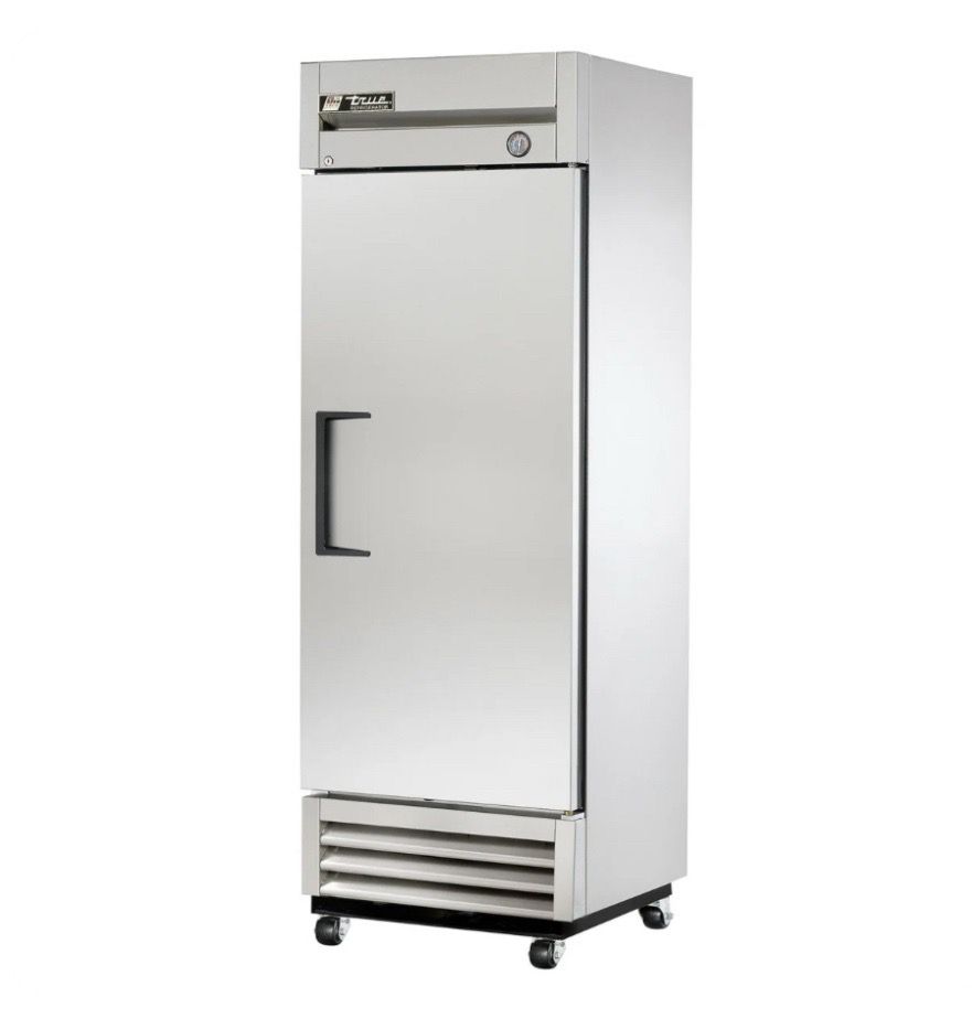 Refrigrator