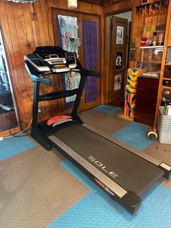 Sole F85 Heavy Duty Treadmill - Built Like a Tank (LA / Los Feliz)
