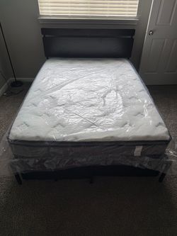 Full Size LED Bed Frame Mattress **Brand New**