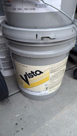 FLAT PURE WHITE INTERIOR 