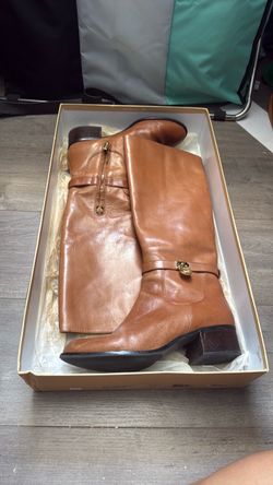 Michael Kors Brown knee high boot 9.5
