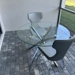 Glass dinette table & 2-chairs 