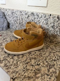 Nikes size 11c