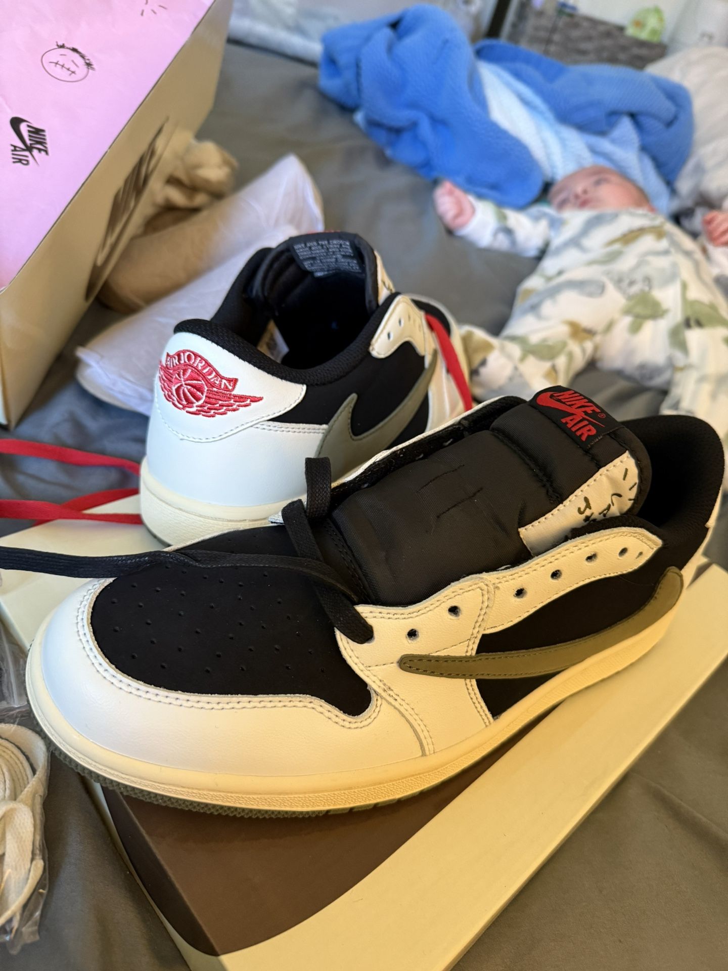 Jordan 1 Retro Travis Scott Olive (men’s Size 10.5)