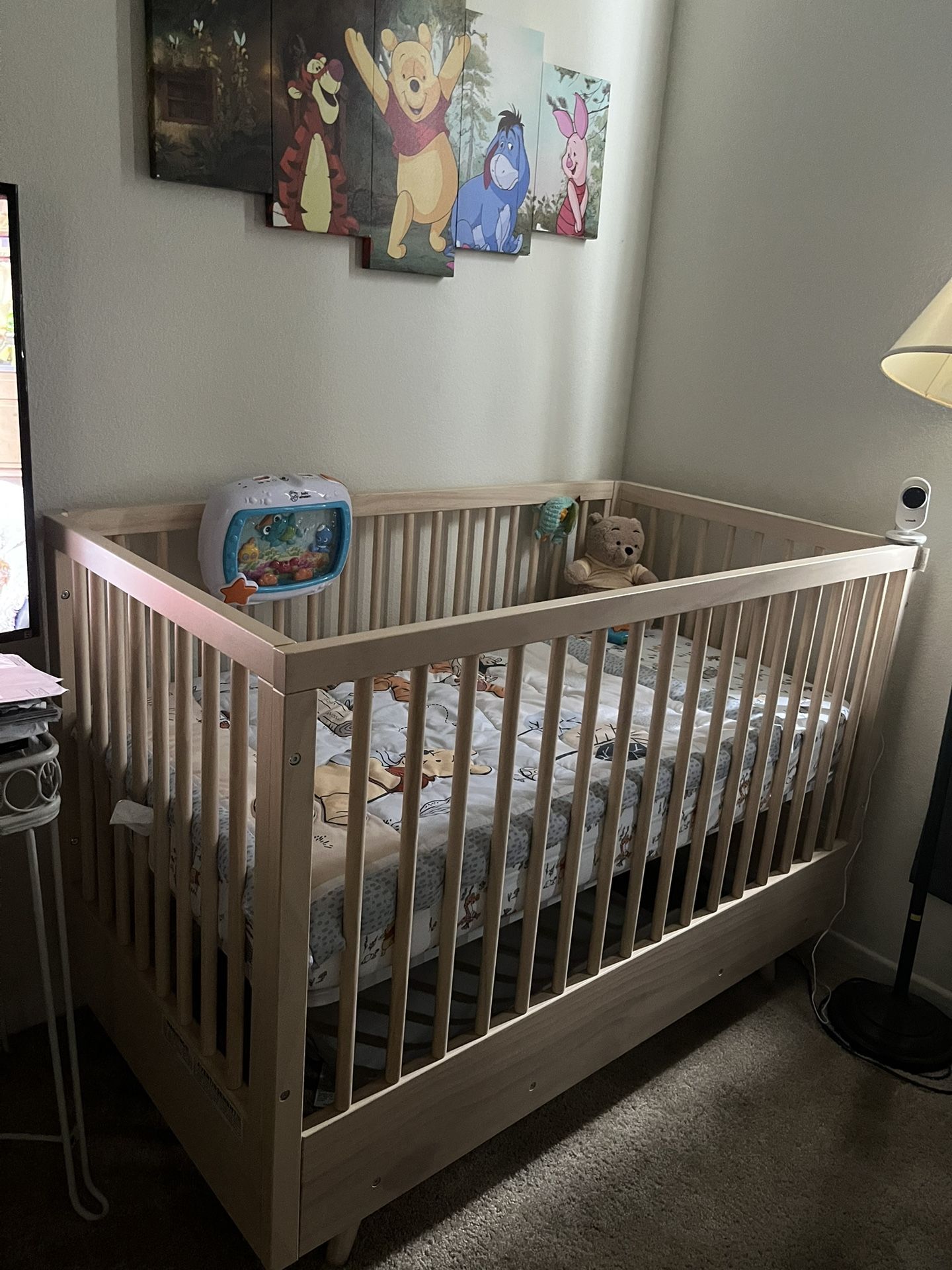 Crib & Mattress 