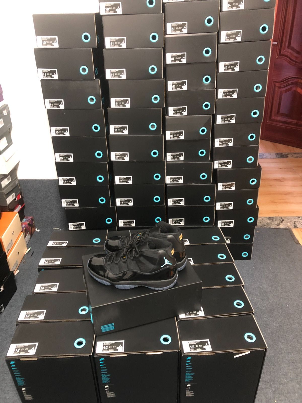 RESTOCK AIR JORDAN 11 GAMMA 4-15