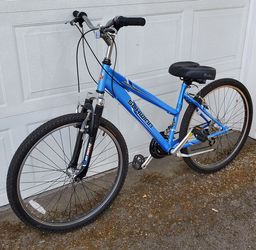 Women's Schwinn 21 speed bike