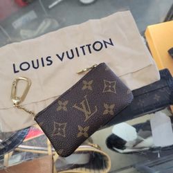 Louis Vuittom Key Pouch