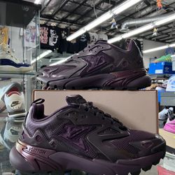 LV Tatic Trainer Burgundy