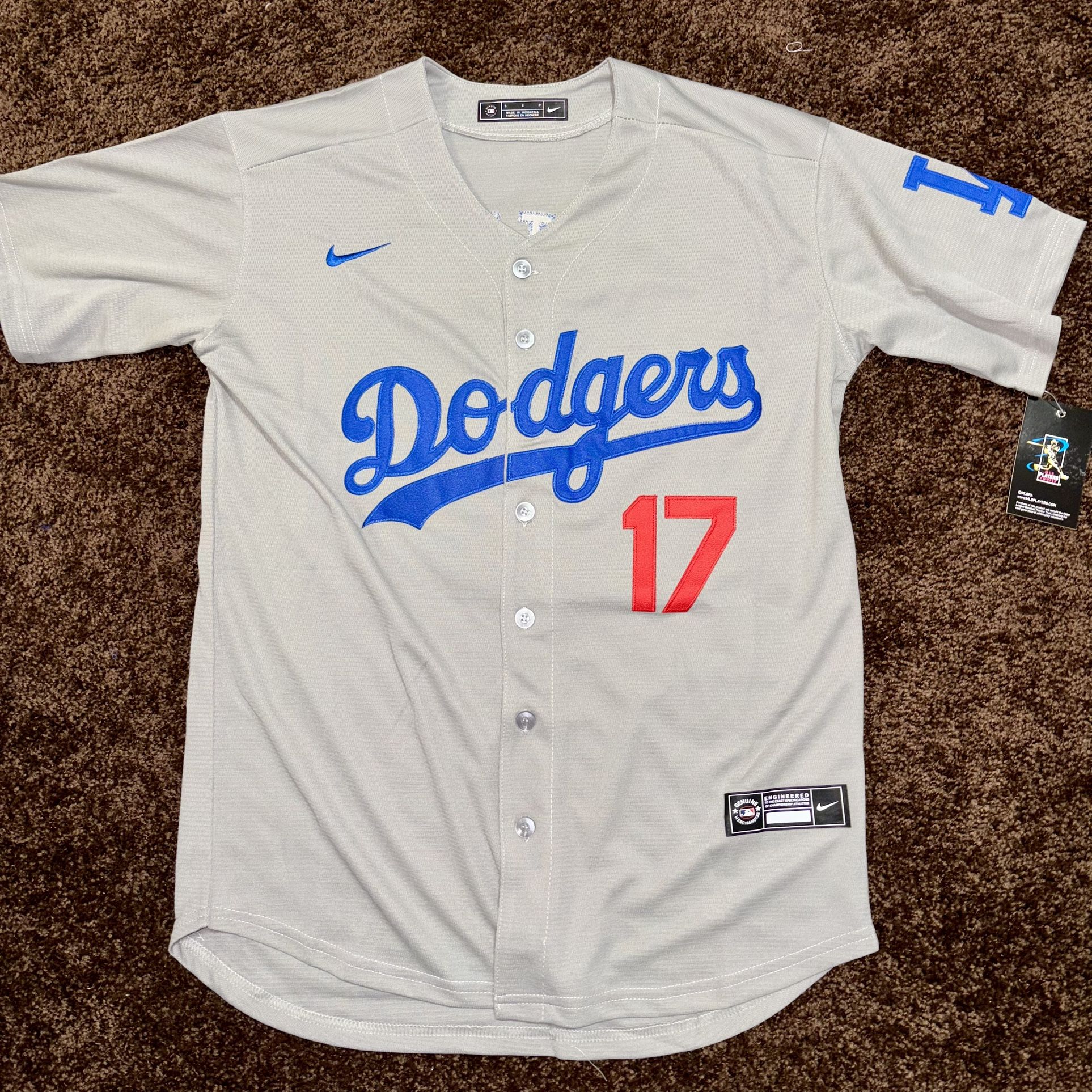 Los Angeles Dodgers, Grey Ohtani #17 Jerseys!