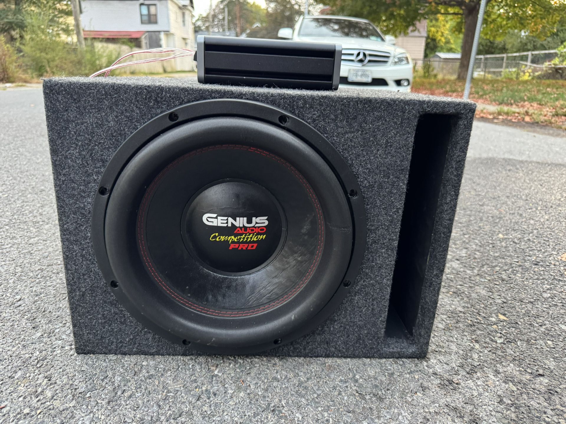 12"Genius Audio G6 in ported box and Dual 500w amp