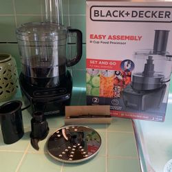 Food Processor 8 Cup Black + Decker. 