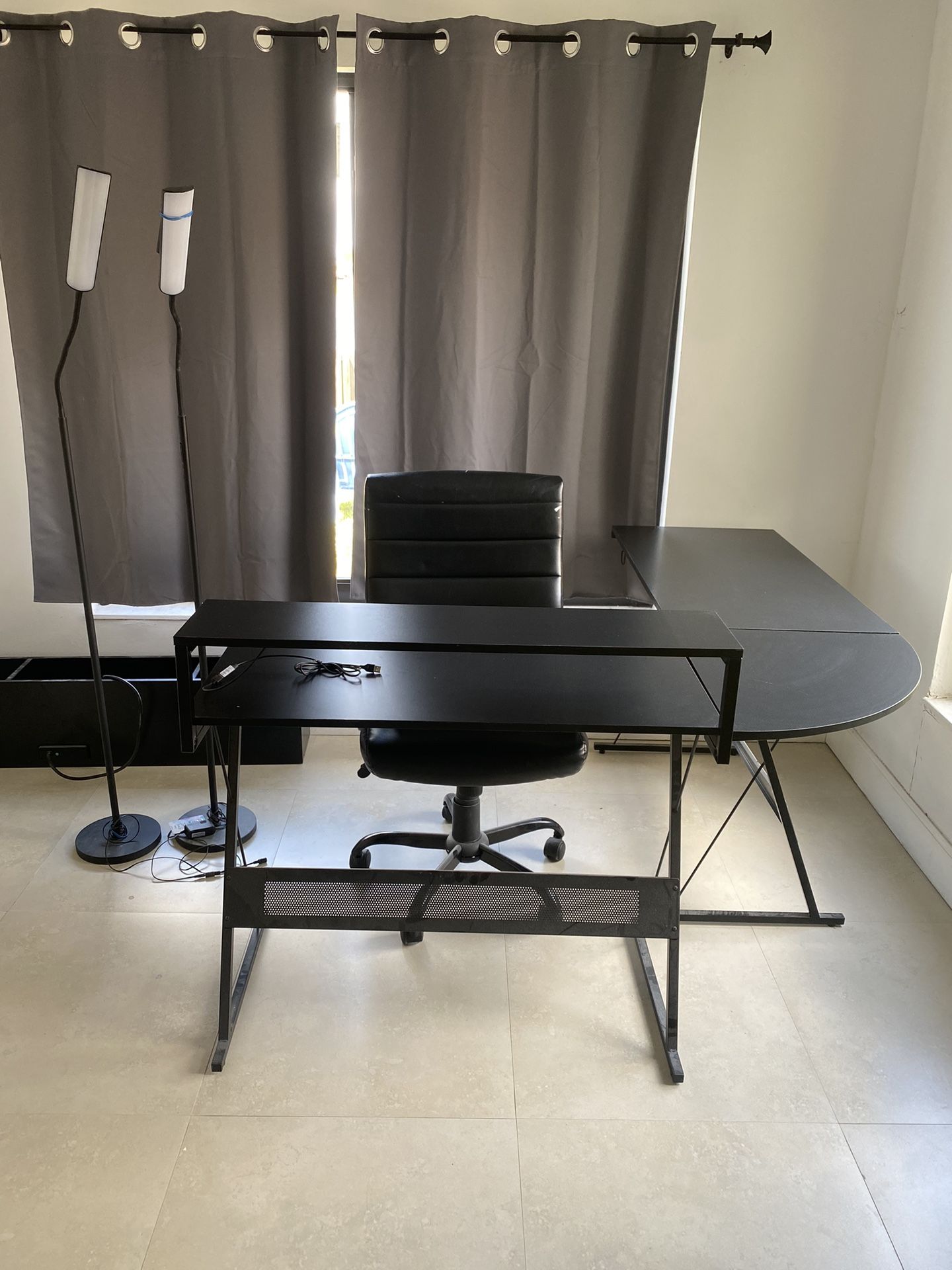 Office Desk 