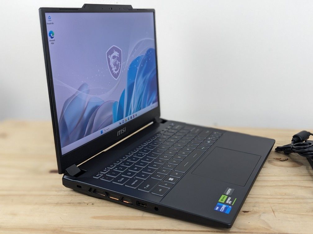 MSI Gaming laptop 14” Intel Core i7-13620H, NVIDIA RTX 4050, 16GB DDR5, 1TB NVMe SSD, 2.8K Display, Win 11