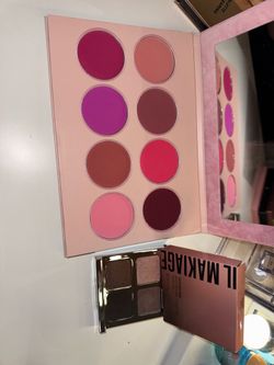 IL Makiage Color Boss Squad Multi-Dimensional Eye Color Quad Palette and 9-pan Blush Palette