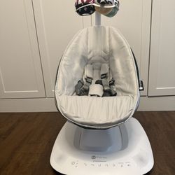 4Moms MamaRoo Baby Swing