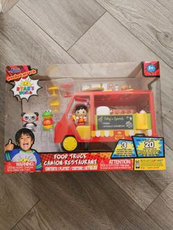 Ryan's world Food Truck
