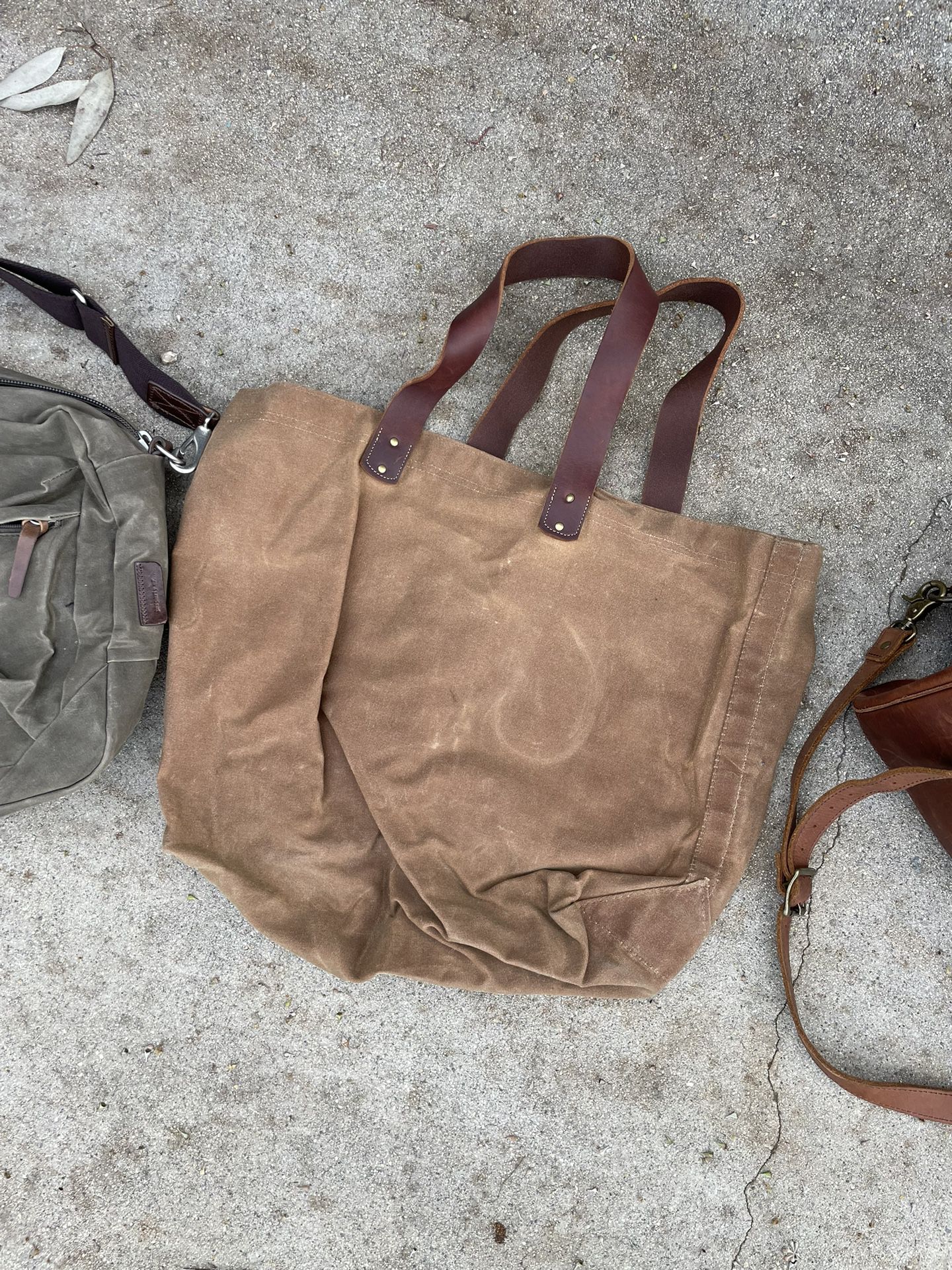 LL Bean - Vintage Tote Bags And Carry On 