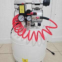 Compresor de aire 40L/ 10gal con su manguera