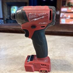 Milwaukee M18 Fuel Surge 